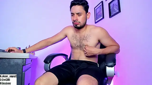 Snapshot of thesexlawyer1 chatting on 02.15.25 thesexlawyer1 online show from 02.15.25