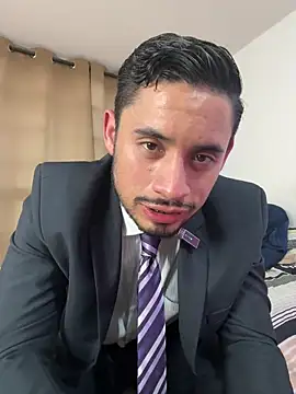 Snapshot of thesexlawyer1 chatting on 02.19.25 thesexlawyer1 online show from 02.19.25