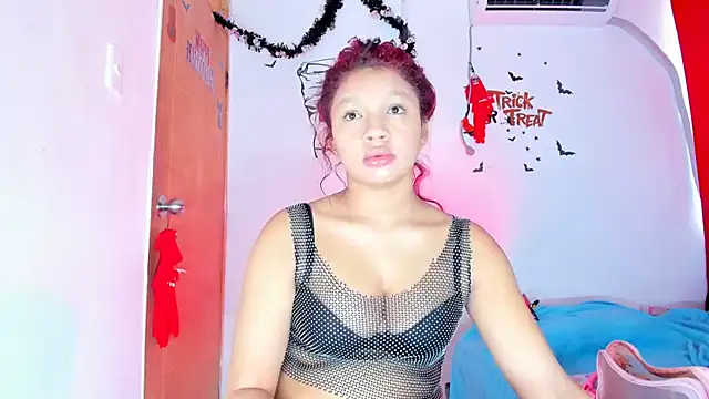 Emily Coper18 online show from 10.11.25