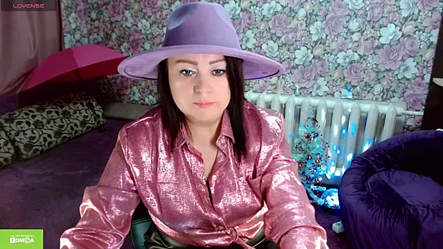 Julia-ru online show from 12.22.25