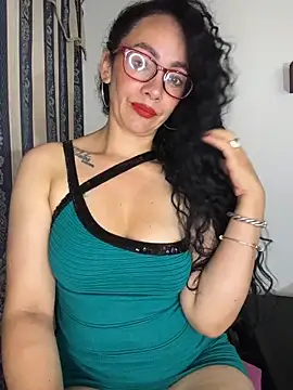 JULYSEX1 online show from 04.13.26