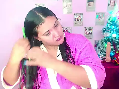 Snapshot of melody-tarly chatting on 12.23.24 melody-tarly online show from 12.23.24