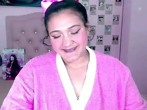 Snapshot of melody-tarly chatting on 01.04.25 melody-tarly online show from 01.04.25