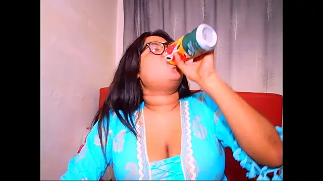 Indian Lola00 online show from 11.28.25