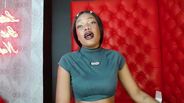 CrystalBrooke3x online show from 01.10.25