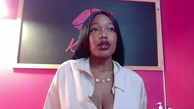 CrystalBrooke3x online show from 02.10.25