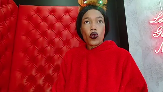 CrystalBrooke3x online show from 12.18.25