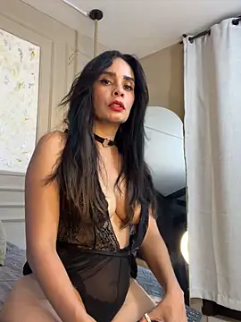 Snapshot of Alishak chatting on 10.30.25 Alishak online show from 10.30.25