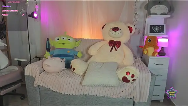  dayana miler online show from 07.08.26
