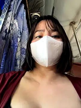 Snapshot of May-Squirt chatting on 11.14.25 May-Squirt online show from 11.14.25