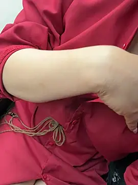 May-Squirt online show from 04.17.26