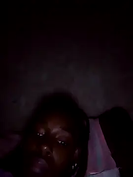 Snapshot of lachilena027 chatting on 12.02.24 lachilena027 online show from 12.02.24