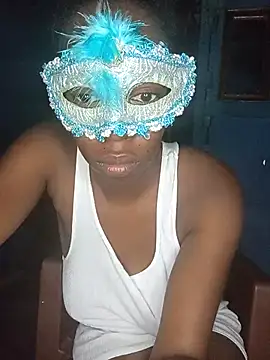 Snapshot of lachilena027 chatting on 02.17.26 lachilena027 online show from 02.17.26