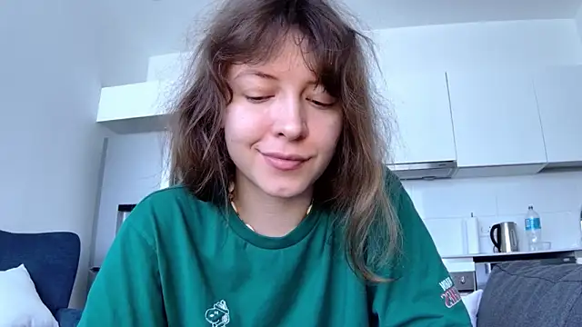 Snapshot of sun_place chatting on 02.16.26 sun place online show from 02.16.26