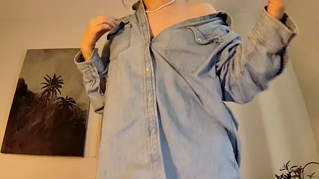 Snapshot of sun_place chatting on 03.01.26 sun place online show from 03.01.26