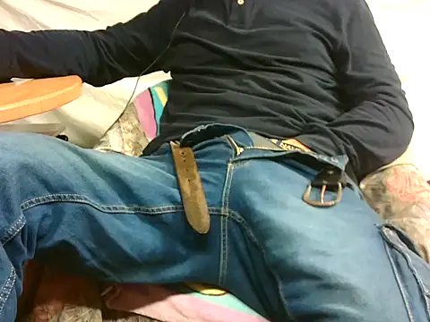 Giulio35 Pika online show from 10.31.25