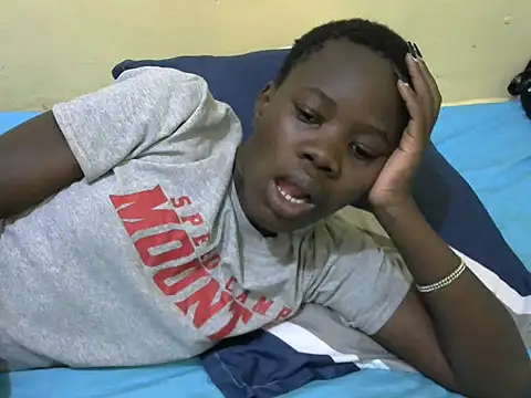 hey its andreana online show from 01.25.25