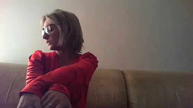 Snapshot of sexy_blondie92 chatting on 01.16.25 sexy blondie92 online show from 01.16.25