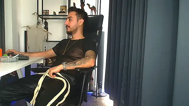 AndrewBanner online show from 03.12.25