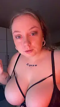 chloetarducci online show from 02.08.26