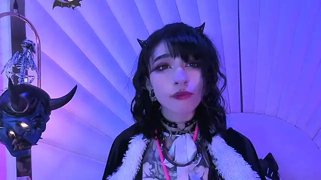 zephirahabney online show from 12.22.24