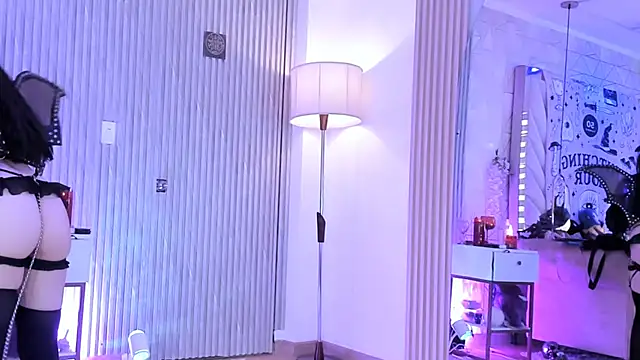 zephirahabney online show from 09.28.25