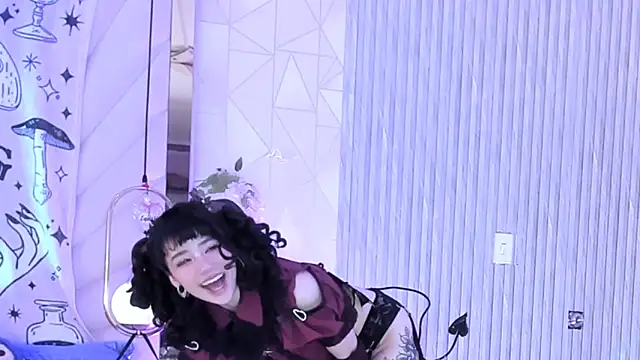 zephirahabney online show from 10.26.25