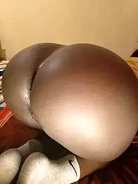 Snapshot of Misskhalifa_ chatting on 09.10.25 Misskhalifa online show from 09.10.25