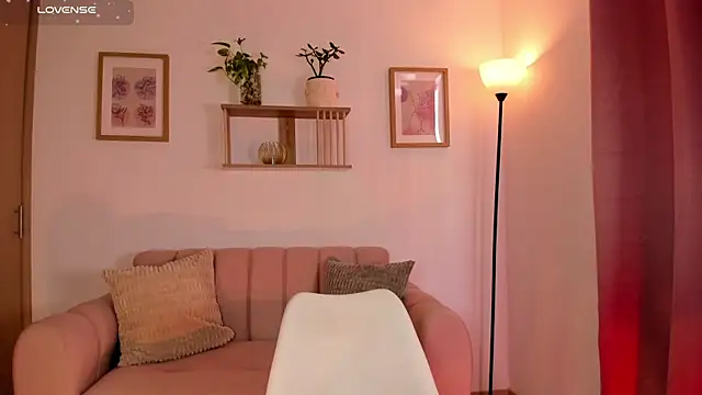 Lilabril online show from 07.30.26