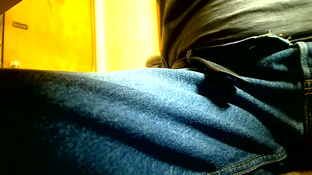 markluvskitty online show from 04.16.26