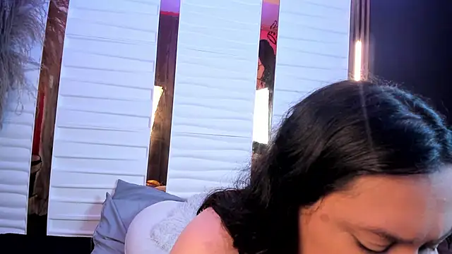 Snapshot of Biiancacox chatting on 11.05.25 Biiancacox online show from 11.05.25