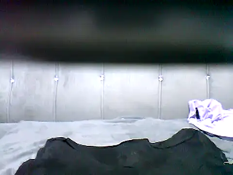 cutey-smile online show from 02.19.25