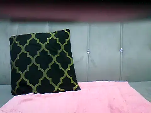 cutey-smile online show from 03.21.25