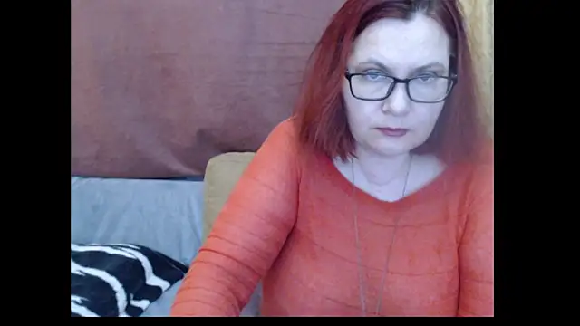 Snapshot of PlayfullMature chatting on 05.03.26 PlayfullMature online show from 05.03.26