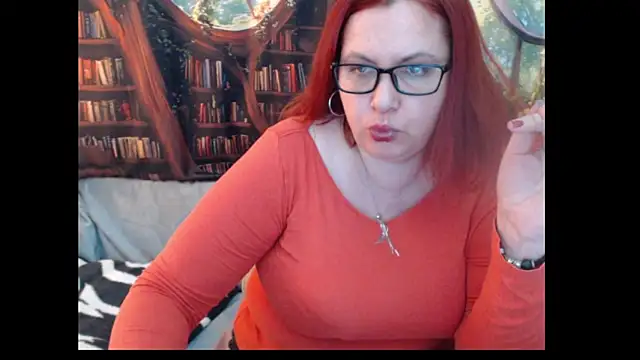 Snapshot of PlayfullMature chatting on 05.25.26 PlayfullMature online show from 05.25.26