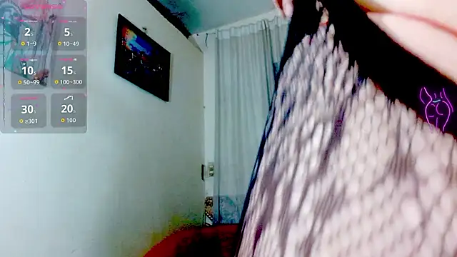 Eva Hoot online show from 02.02.26