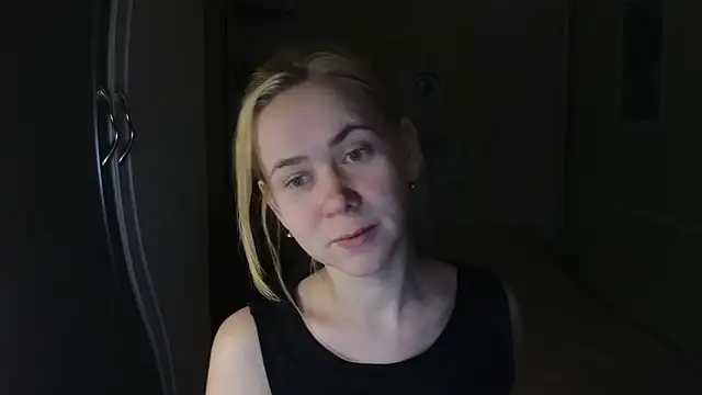 Riley Roo online show from 02.03.26