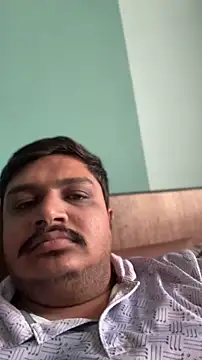 Snapshot of Parth-26 chatting on 05.28.26 Parth-26 online show from 05.28.26