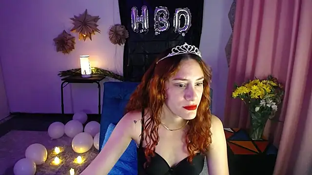 IsaBaileys  online show from 12.23.24