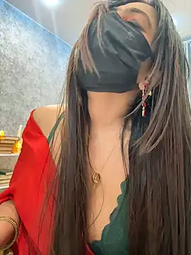 Snapshot of Monalisadon018 chatting on 01.02.25 Monalisadon018 online show from 01.02.25