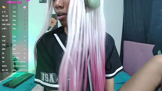 Honey-420- online show from 02.06.25
