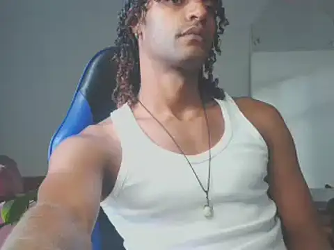 Snapshot of gerson173Hugo chatting on 01.24.25 gerson173Hugo online show from 01.24.25