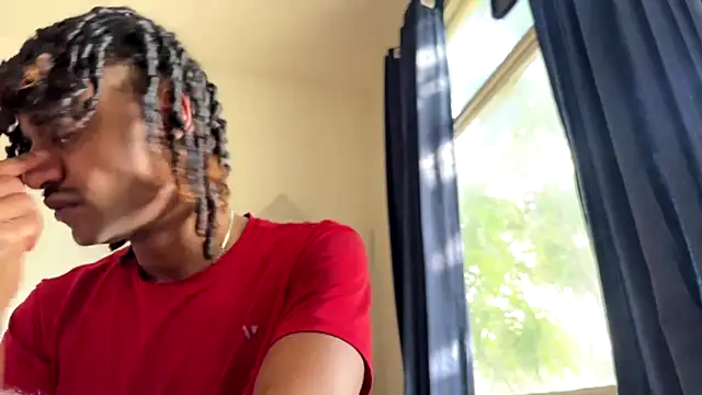 Snapshot of gerson173Hugo chatting on 09.11.25 gerson173Hugo online show from 09.11.25