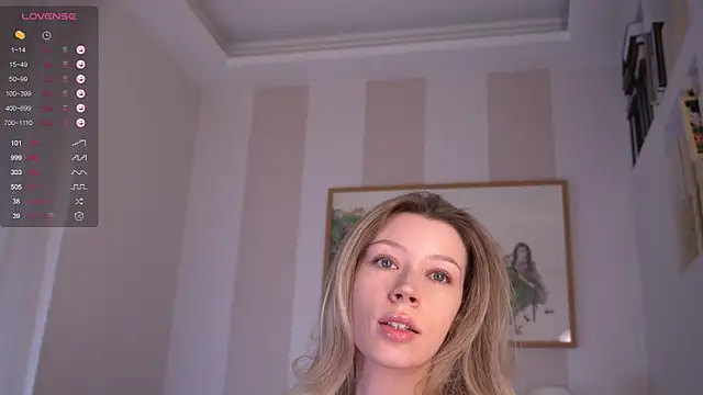 Snapshot of poisonn_girlll chatting on 12.15.24 poisonn girlll online show from 12.15.24