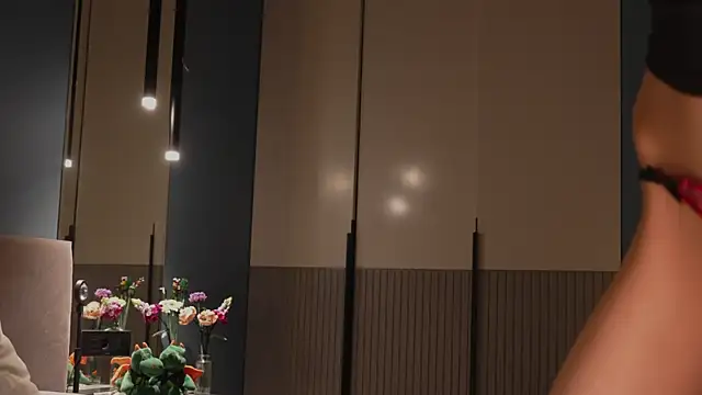 poisonn girlll online show from 02.04.26