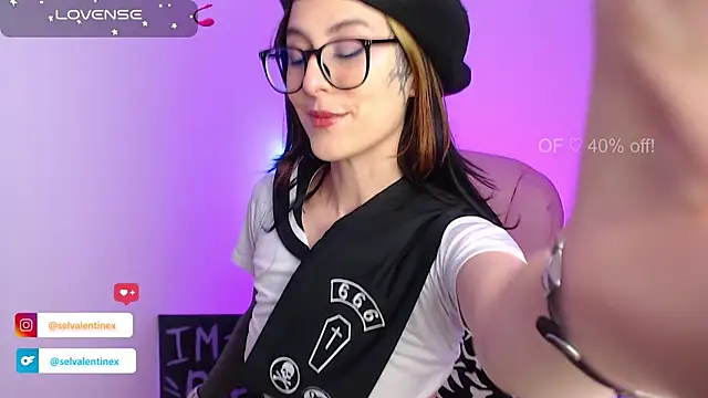 Snapshot of selvalentinex chatting on 09.27.25 selvalentinex online show from 09.27.25