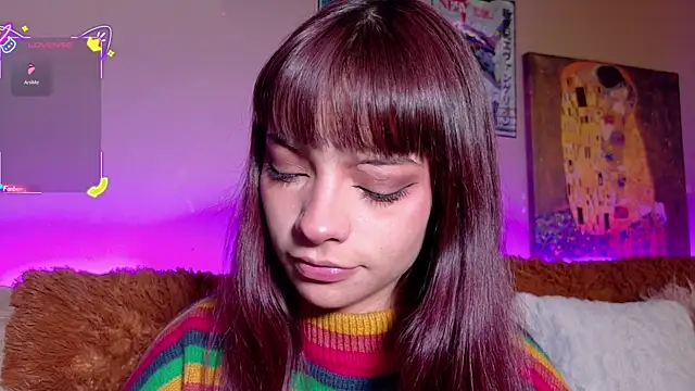 Snapshot of maryberry__ chatting on 10.01.25 maryberry online show from 10.01.25