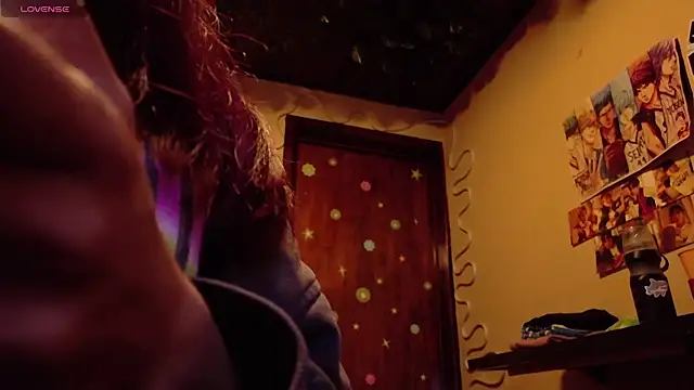 Snapshot of maryberry__ chatting on 10.20.25 maryberry online show from 10.20.25