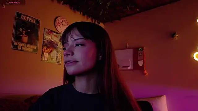 Snapshot of maryberry__ chatting on 10.31.25 maryberry online show from 10.31.25