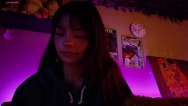 Snapshot of maryberry__ chatting on 11.03.25 maryberry online show from 11.03.25